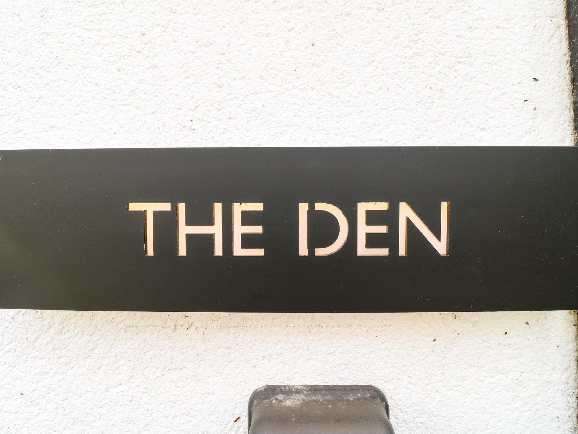 The Den, Bank Top Farm Ашбърн Екстериор снимка